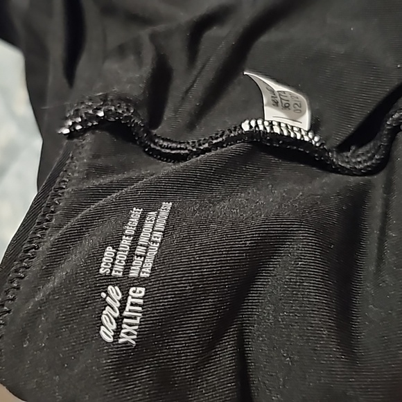 Aerie Swimsuit Top • XXL - Picture 3 of 3